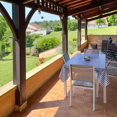 3 Bedroom Cozy Home In Villamblard Villamblard